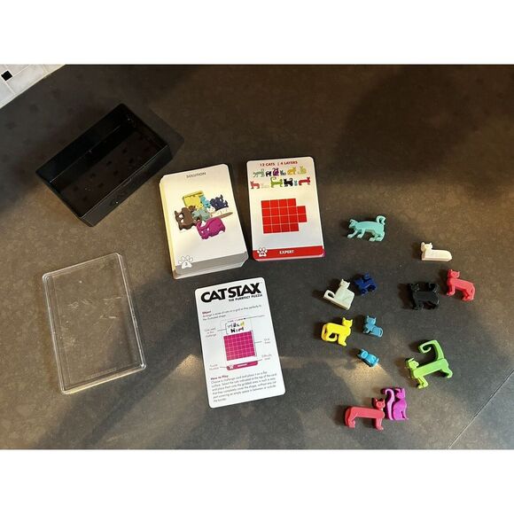Brainwright 2015 Cat Stax Puzzle Game With All Pieces & Box - Picture 2 of 3